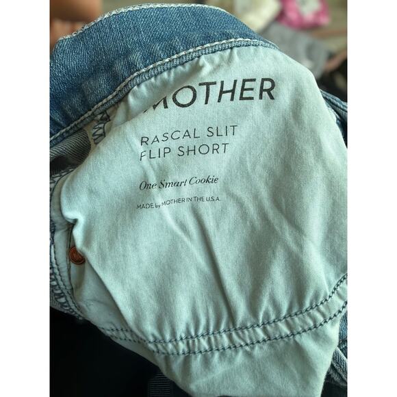 Mother Mid Rise Rascal Slit Flip Cutoff Jean Short One Smart Cookie Womens Sz 26 - Picture 9 of 11